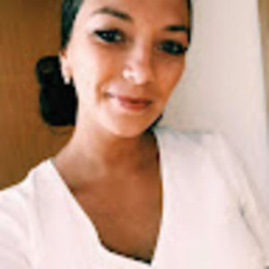 Meet your Posher, Abigail